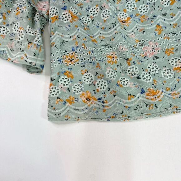 LAIA Tops Womens Small Green Floral Short-Sleeve Boat Neck Cotton Blouse Eyelet - Picture 2 of 10